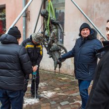 Vilniaus gatvėje – ratuotas Kauno akcentas su augintiniu