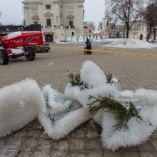 Kaunas atsisveikina su Kalėdų egle: kur dės plastikinius šiaudelius?