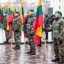 Minint Lietuvos vėliavos iškėlimo Gedimino pilies bokšte šimtmetį pagerbta trispalvė