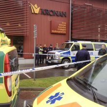 Švedijoje – mirtina kardu ginkluoto užpuoliko ataka