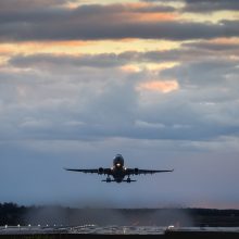 Istorinė akimirka: iš Vilniaus oro uosto išskrido nestandartinis krovinys
