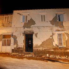 Italijos saloje per žemės drebėjimą žuvo du žmonės