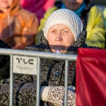 Minios žmonių suplūdo į Santaką, atvyko popiežius Pranciškus