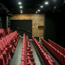 Ekskursijoje po Kauno dramos teatrą – nematytos erdvės