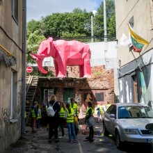 „Kiemo galerijoje“ – vis daugiau kaimynų portretų