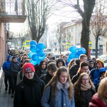 Ilgoje eisenoje – šimtmetį mininti S. Dariaus ir S. Girėno gimnazija