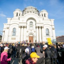 Ilgoje eisenoje – šimtmetį mininti S. Dariaus ir S. Girėno gimnazija