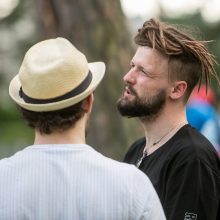 Praūžė „Akacijų alėjos“ festivalis: muzikos mylėtojų neišgąsdino net didžiulė liūtis