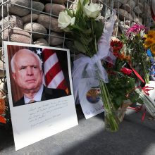 L. Linkevičius vyksta į JAV pagerbti J. McCaino