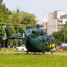 Pasieniečiai sraigtasparniu iš Rygos į Vilnių atskraidino donoro kepenis
