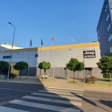 Vilniaus miesto taryba toliau svarstys, ar įsigyti „Jeep“ areną