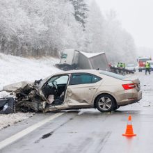 Tragiška masinė avarija Kauno rajone: kokia snaudulio prie vairo kaina?