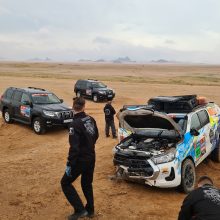 B. Vanago komanda Saudo Arabijoje gelbėjo kolegas