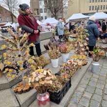 Klaipėdiečiai į Kaziuko mugę traukia verbų ir skanumynų