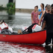 JAV pietryčiuose katastrofiški potvyniai grasina sugriauti užtvankas