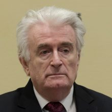 Buvusiam Bosnijos serbų lyderiui – kalėjimo iki gyvos galvos bausmė