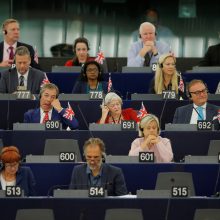 EP pritarė galimybei vėl atidėti „Brexit“ paprašius Londonui