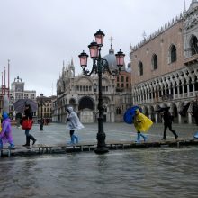 Venecija įtampoje: ruošiamasi dar vienai potvynio bangai 