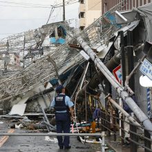 Taifūno aukų skaičius Japonijoje išaugo iki 10