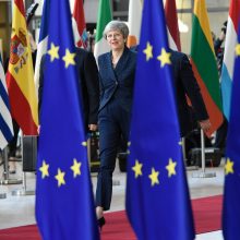 ES lyderiai spaudžia Britanijos parlamentą patvirtinti „Brexit“ sutartį