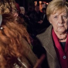 Po šaudynių Halėje A. Merkel dalyvavo solidarumo budėjime prie sinagogos