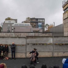 Berlyno sienos griūties 30-metis: A. Merkel paragino ginti demokratiją ir laisvę