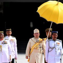 Naujasis Malaizijos sultonas per iškilmingą ceremoniją tapo karaliumi