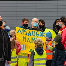 Slengiuose gyventojų eitynės – it laidotuvių procesija