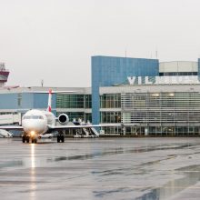 Dėl prastų oro sąlygų Kaune ir Vilniuje negalėjo laiku nusileisti orlaiviai