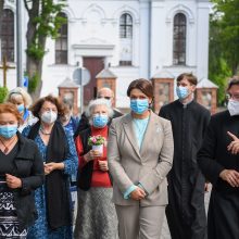 D. Nausėdienė jaunimui: valstybę kuriame visi kartu