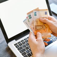 Krautuvą įsigyti bandęs vyras liko be pinigų ir prekės