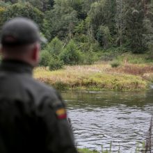 Pasieniečių kasdienybę pakoregavo neteisėti migrantai