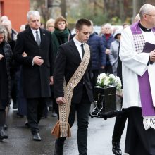 A. Nausėdos laidotuvės – išlaikant tradicijas