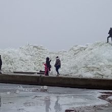 Staigus potvynis apsėmė mašiną su žmonėmis