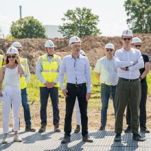 Verslo miestelio „Urban HUB“ statybų pradžią paskelbė įkurdinta bičių bendruomenė