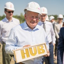 Verslo miestelio „Urban HUB“ statybų pradžią paskelbė įkurdinta bičių bendruomenė