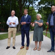 Klaipėdoje atidarytas rekonstruotas Skulptūrų parkas