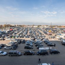 Paneigė nuogąstavimus: Kauno automobilių turgus niekur nedings