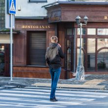 Mobilusis telefonas – didžiausias eismo saugumo priešas