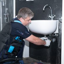 Savo klientams perpus mažina dalies būtiniausių darbų kainas