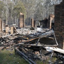 Australijoje siaučiant gaisrams žuvo mažiausiai trys žmonės