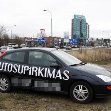 Reklaminių automobilių savininkai įsismarkavo: į baudas nereaguoja?