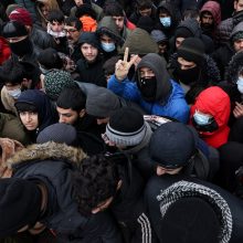 Į Lenkiją iš Baltarusijos bandė prasiveržti dar 49 migrantai