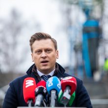 Vilniuje nukeltas sovietmečio veikėjo ir rašytojo P. Cvirkos paminklas