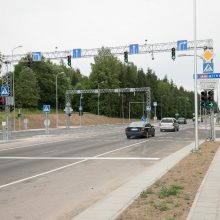 Vilniuje nutiesta trijų eismo juostų Santaros gatvė