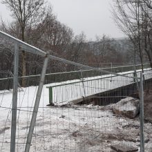 Praėjimas Trijų mergelių tiltu – jau uždarytas