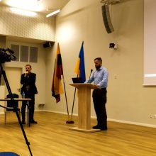 Pilies muziejaus konferencijų salėje – autentiški pasakojimai apie karą Ukrainoje