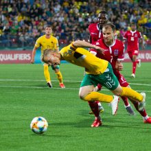 Devyniese rungtynes baigę Lietuvos futbolininkai išplėšė lygiąsias su Liuksemburgu