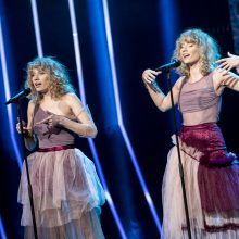 A. Pogrebnojus apie „Euroviziją“: tos basos raganaitės pusei vyrų „stogus nuneš“