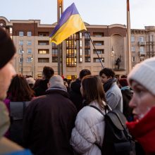 Atsiliepę į V. Zelenskio kvietimą paremti Ukrainą, Vilniuje susirinko apie 4 tūkst. žmonių 